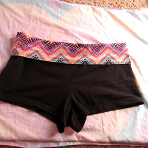 No boundaries black yoga shorts color pattern foldover